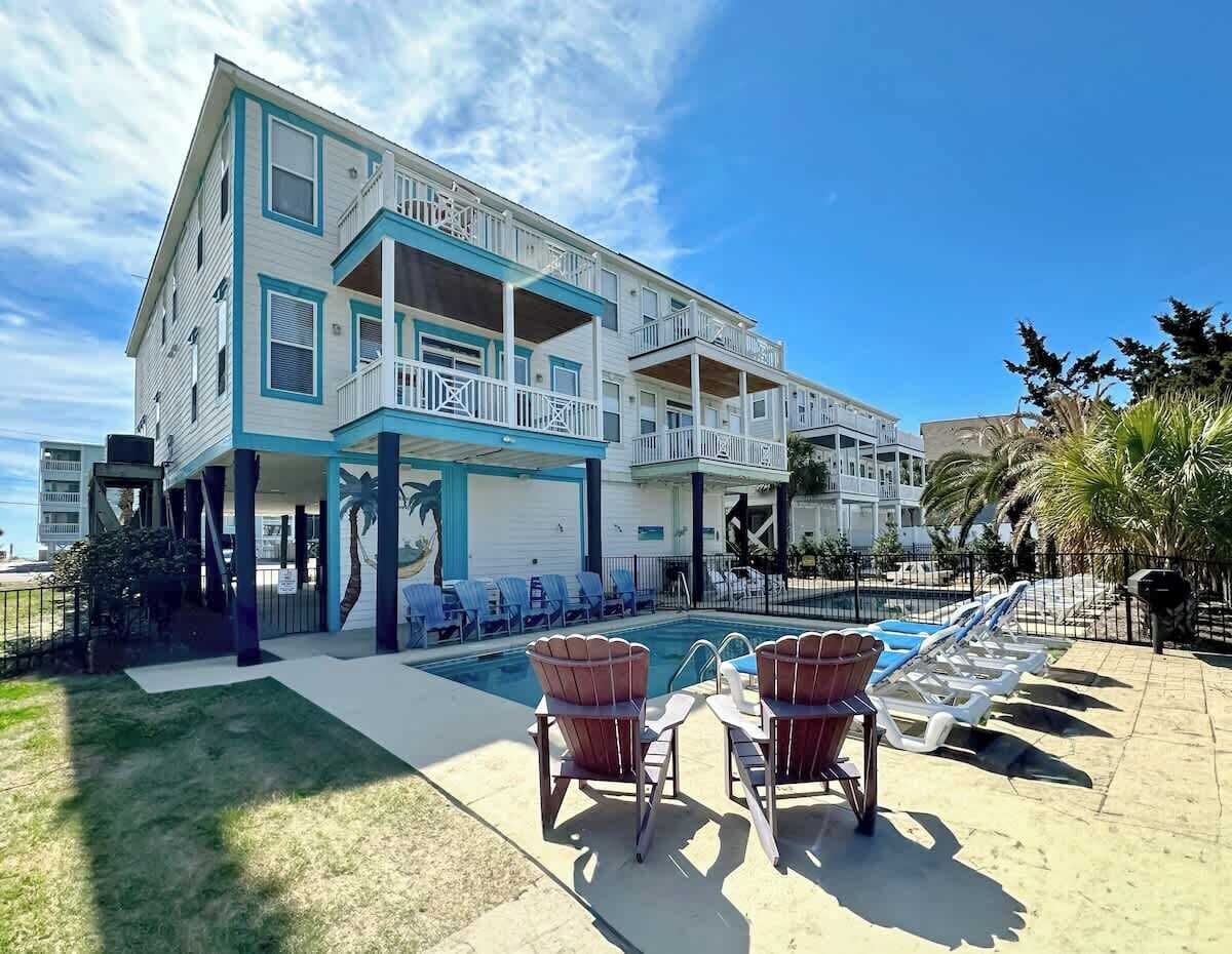827 property
